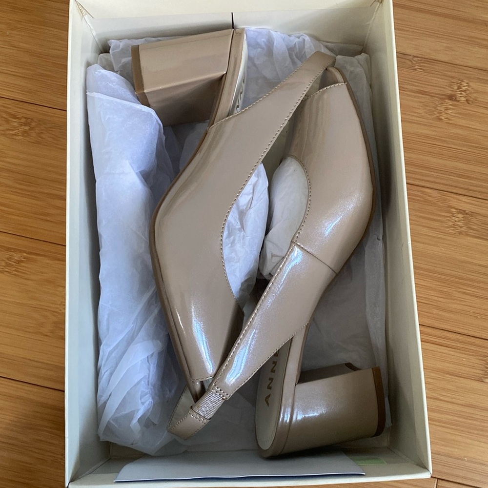 Anne Klein Pumps